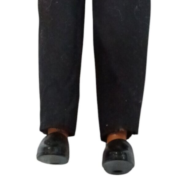 90210 Luke Perry Black Hair Gray Jacket Black Pants & Shoes Mattel Barbie Doll - Picture 4 of 4